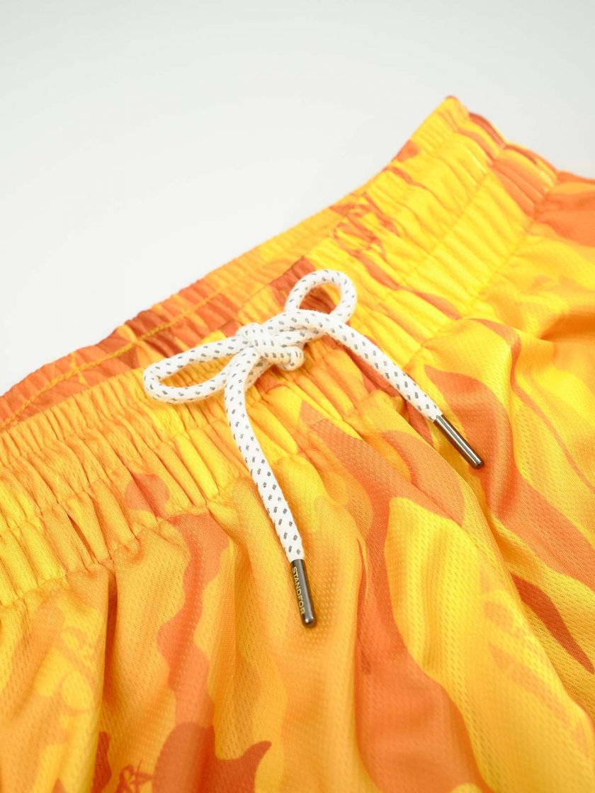 mono orange short laces detail