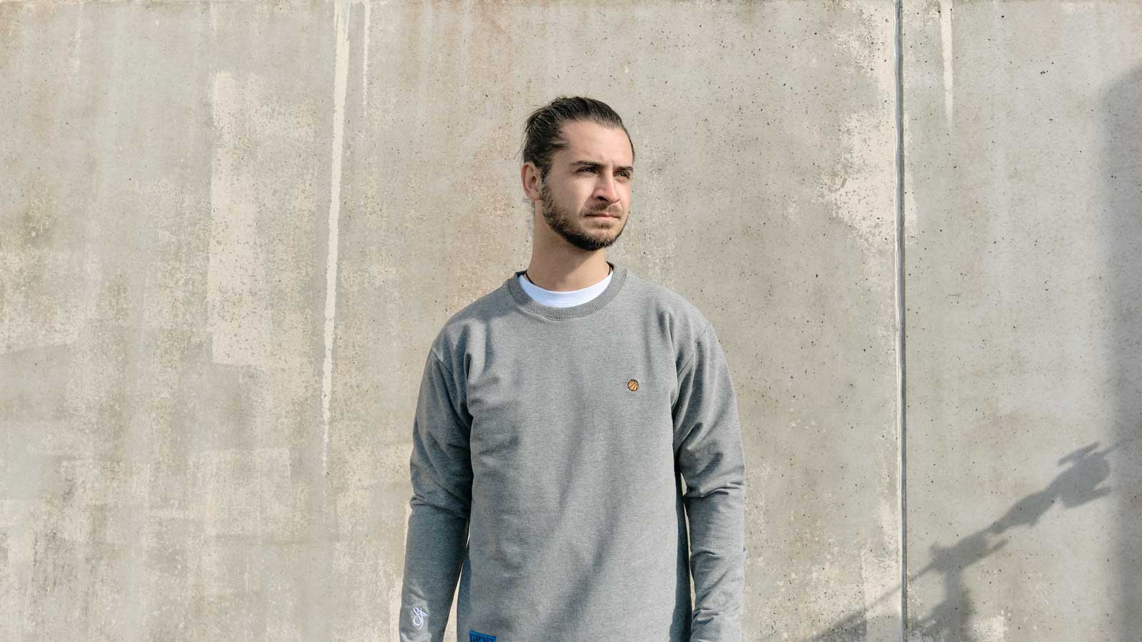 basketball longsleeve melange grey model horizontal